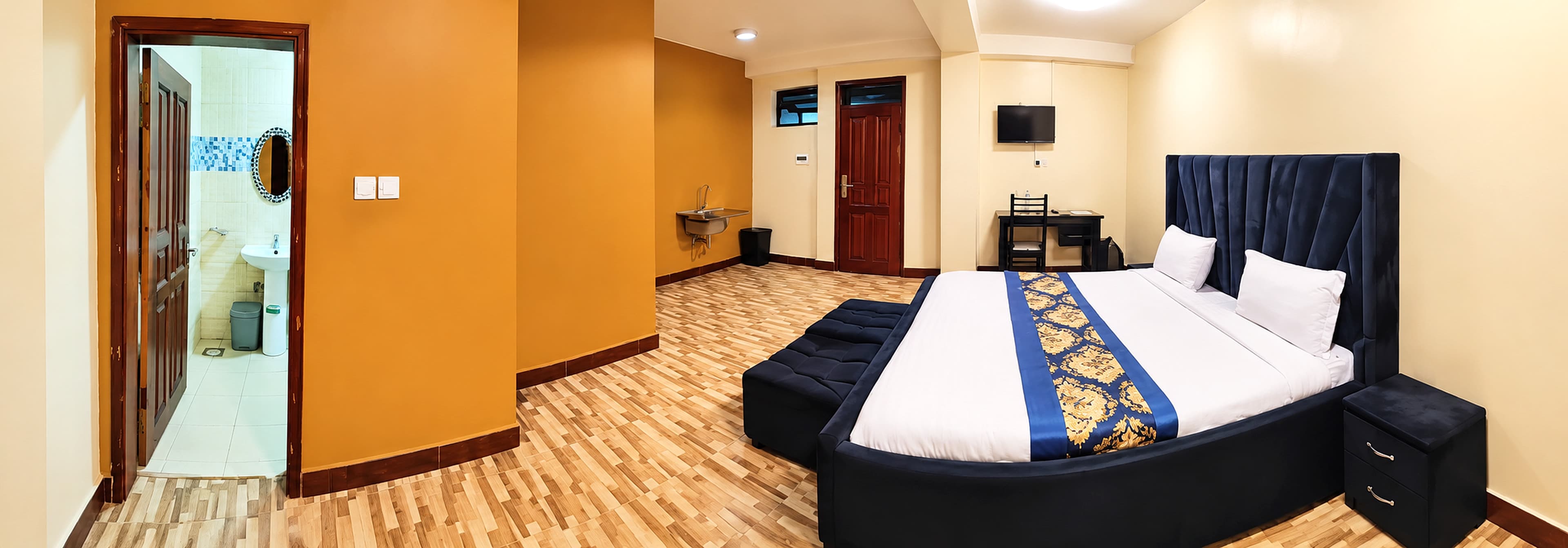 Twin Room suite overview